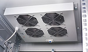 viftur i skápa með termostati